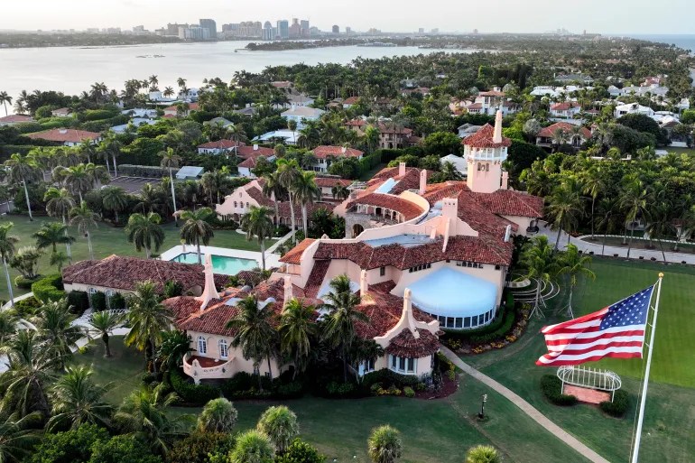 nje-person-u-vra-pasi-hyri-ne-perimetrin-e-resortit-mar-a-lago-te-trumpit