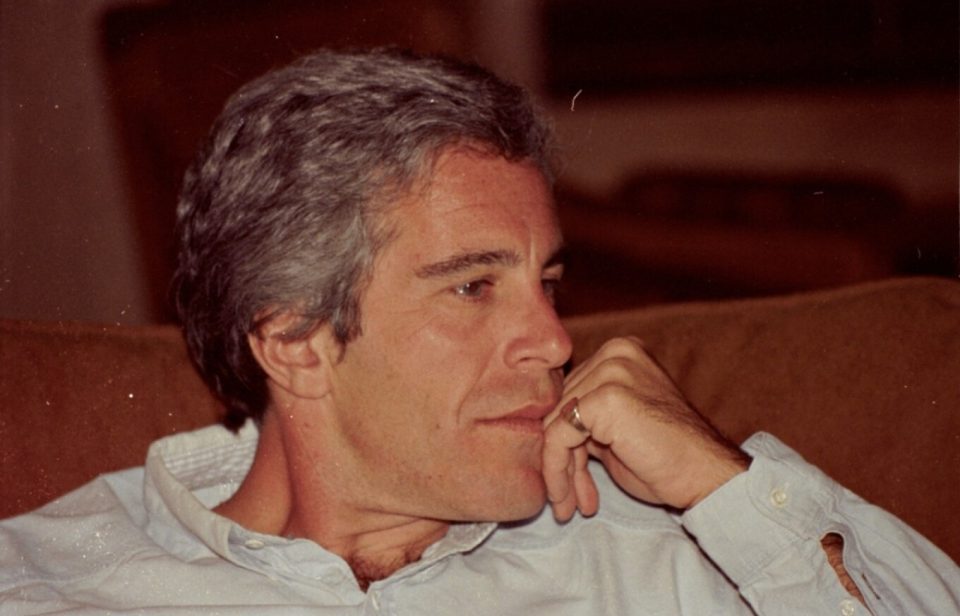 nga-lidhjet-e-supozuara-me-mossad-in-te-dyshimet-se-ishte-spiun-rus!-te-vertetat,-genjeshtrat-dhe-teorite-e-reja-konspirative-rreth-dosjes-se-jeffrey-epstein