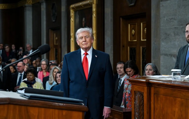 “po-punojme-qe-t’i-japim-fund-konfliktit”-trump:-lufta-ne-ukraine-nuk-do-te-kishte-nisur-nese-do-isha-une-president