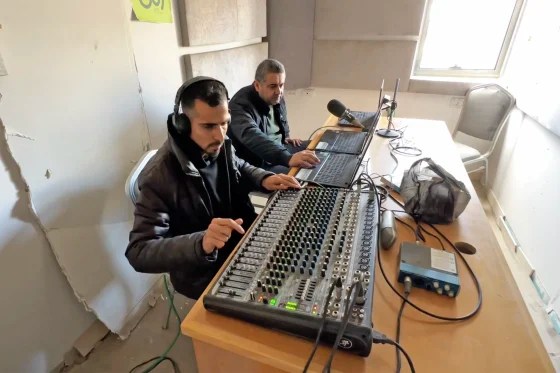 radioja-ne-gaza-rifillon-transmetimin-pas-shkaterrimit