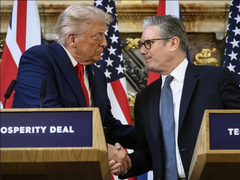 londra-“ngrin”-marreveshjen-per-dorezimin-e-ishujve-cagos-pas-presionit-te-trump