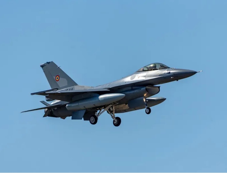 rumania-ngre-ne-ajer-avione-luftarake-pas-shkeljes-se-hapesires-ajrore-nga-nje-dron-rus