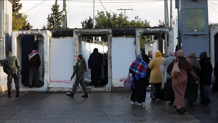 izraeli-shtrengon-hyrjen-ne-xhamine-al-aksa-per-xhumane-e-dyte-te-ramazanit