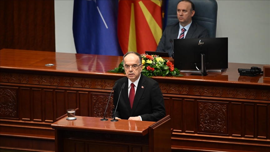 begaj-para-deputeteve-ne-shkup:-marredheniet-shqiperi-maqedoni-e-veriut-shtylle-e-stabilitetit-ne-rajon