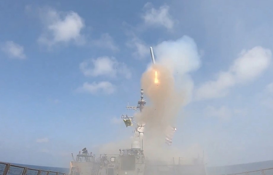 video-komanda-qendrore-e-shba-publikon-pamje-nga-sulmet-ndaj-iranit:-goditje-e-fuqishme-dhe-e-pameshirshme