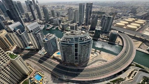 dubai-shnderrohet-ne-nje-qytet-fantazme