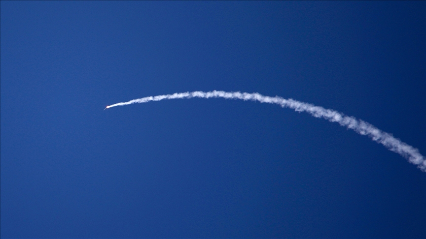 sirena-per-sulme-ajrore-bien-ne-izrael-dhe-jordani-pas-leshimit-te-raketave-iraniane