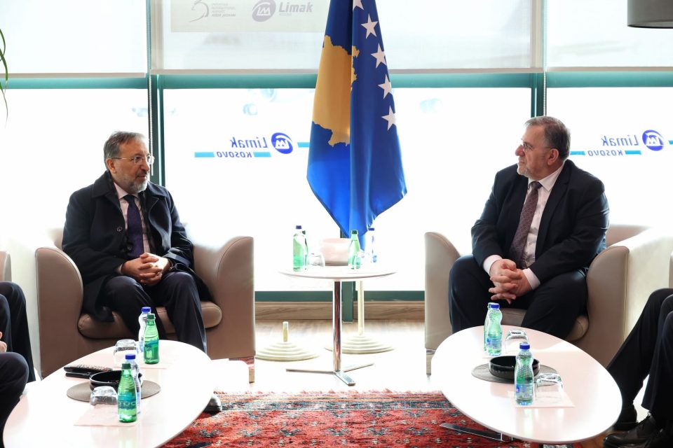 kryetari-i-dijanet-it-te-turqise,-dr.-safi-arpagus-per-vizite-zyrtare-ne-kosove