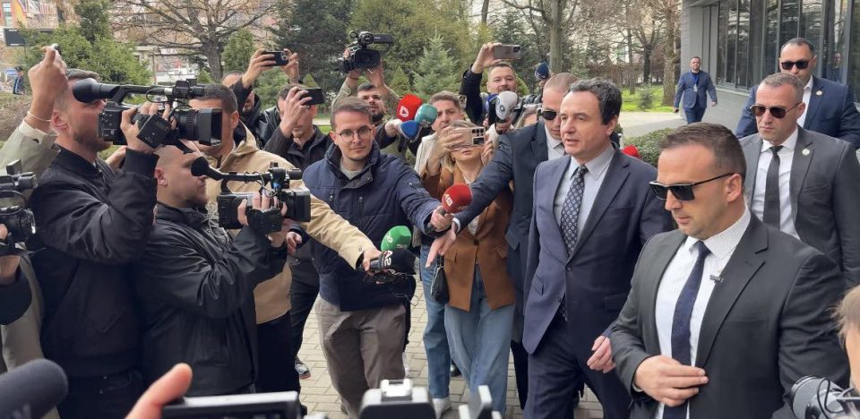 kurti-per-emrin-e-presidentit:-edhe-une-jam-kureshtari-si-ju