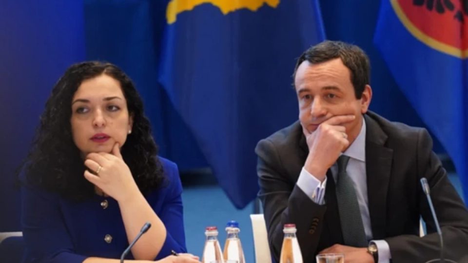 reagon-qeveria-pas-demantimit-te-presidences-rreth-nenshkrimeve-per-osmanin