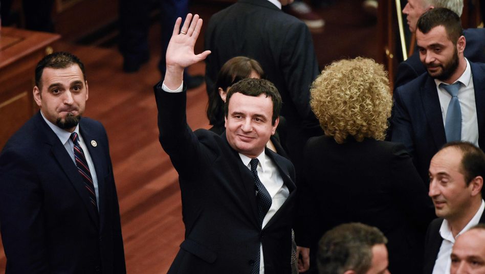 lvv:-dekreti-per-shperndarjen-e-kuvendit-eshte-i-paprecedent,-do-ta-cojme-ne-gjykaten-kushtetuese