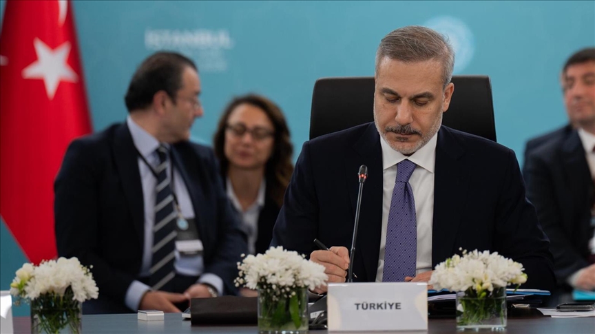 fidan:-turqia-vazhdon-kontaktet-diplomatike-per-t’i-dhene-fund-luftes-shba-izrael-iran