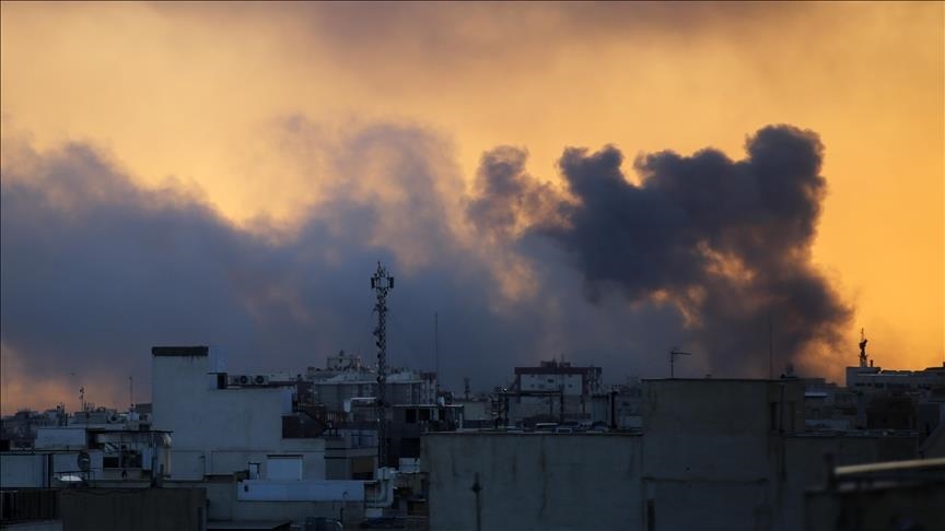 izraeli-godet-depo-nafte-ne-teheran,-zjarr-i-madh-shperthen-ne-nje-depo-nafte-ne-lagjen-aghdasieh