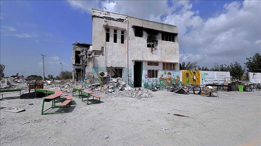 human-rights-watch-kerkon-hetim-per-krime-lufte-pas-sulmit-vdekjeprures-ndaj-nje-shkolle-vajzash-ne-iran