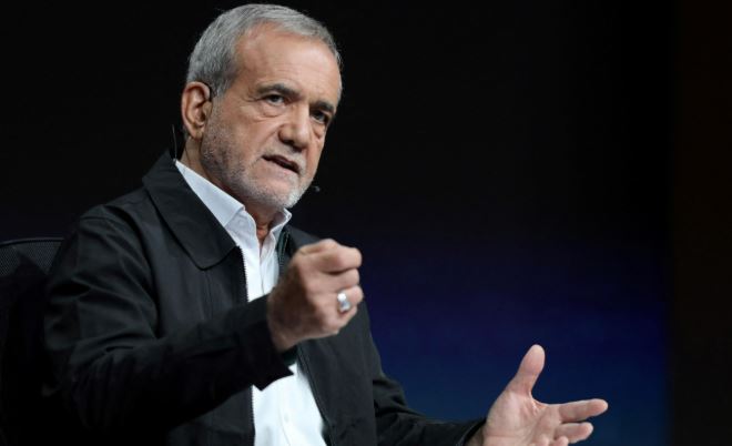 presidenti-iranian-kercenon:-do-te-intensifikojme-sulmet-ndaj-objektivave-amerikane-ne-gjithe-lindjen-e-mesme