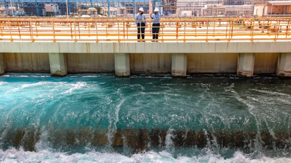 si-lufta-ne-iran-kercenon-“buken-dhe-ujin”-ne-vendet-arabe