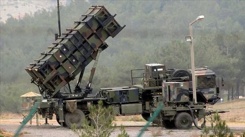 turqia-pergatit-sistemin-patriot-per-mbrojtjen-e-hapesires-ajrore-mes-tensioneve-nga-lufta-me-iranin
