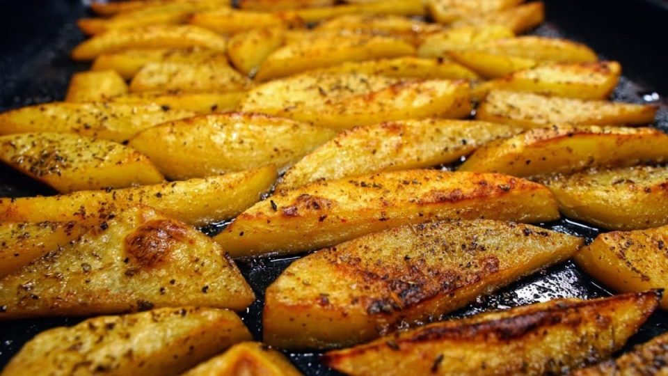 rrisin-lodhjen-dhe-dehidratojne-trupin,-ja-cilat-ushqime-duhen-shmangur-gjate-ramazanit