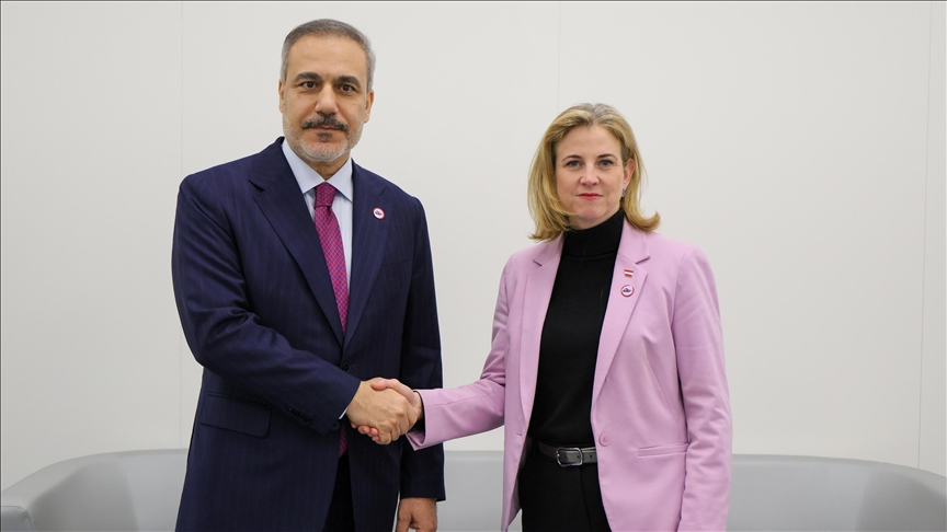 kryediplomati-turk-dhe-ajo-austriake-diskutojne-zhvillimet-rajonale