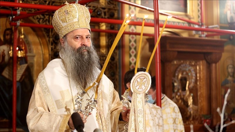 slloveni,-prifti-padit-kreun-e-kishes-ortodokse-serbe-per-dhune