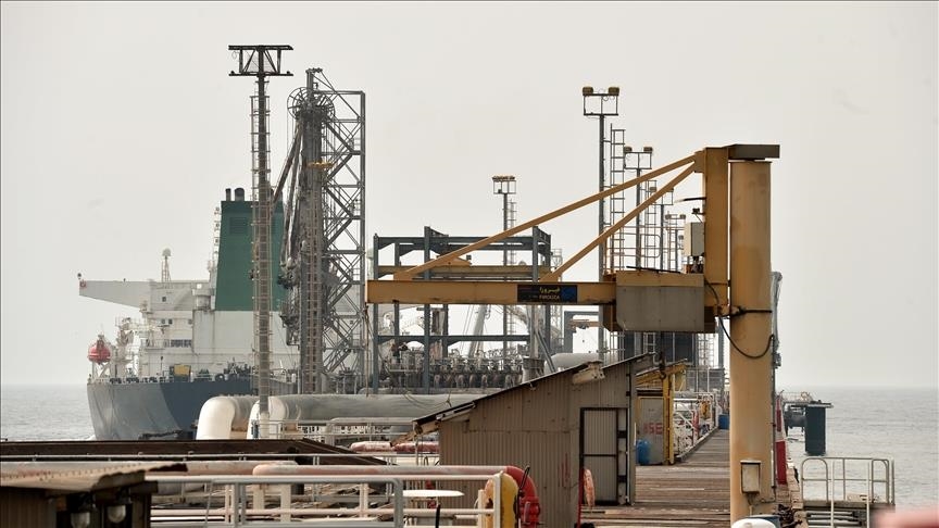 zjarri-i-naftes-ne-iran:-cilesia-e-ajrit-rajonal-nen-kercenim