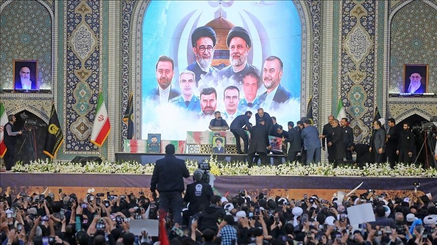 shba-ofron-deri-ne-10-milione-dollare-shperblim-per-informacione-mbi-lideret-iraniane