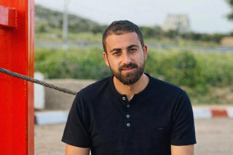 nje-i-vrare-dhe-dy-te-plagosur-nga-sulmi-i-koloneve-ne-qusra-te-nablusit