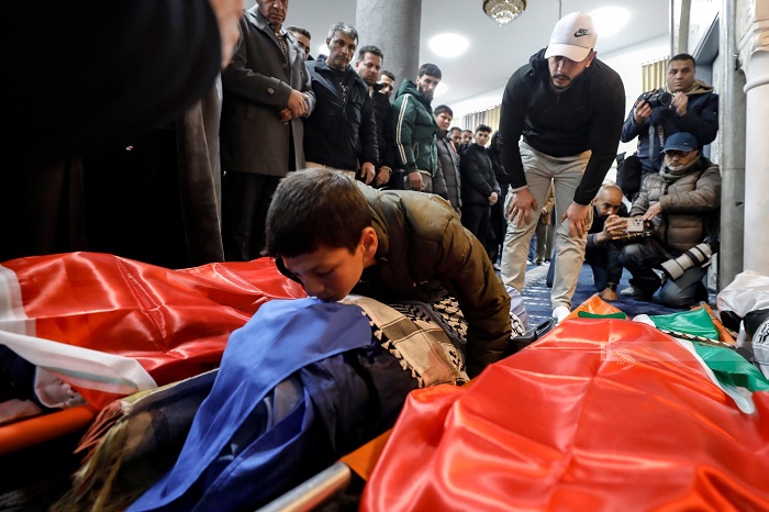 13-palestineze-te-vrare-ne-sulmet-izraelite-ne-gaza,-mes-tyre-dy-femije-dhe-nje-grua-shtatzene