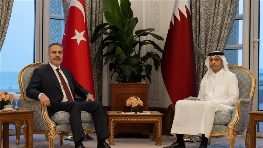 ministri-i-jashtem-fidan:-turqia-denon-sulmet-ndaj-civileve-ne-iran,-mbeshtet-katarin