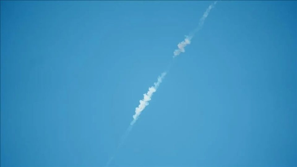 nje-aeroplan-izraelit-shenjestrohet-nga-nje-rakete-toke-ajer-mbi-iran