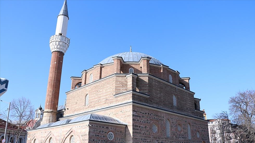 xhamia-banyabashi,-xhamia-e-vetme-e-hapur-per-falje-ne-sofje