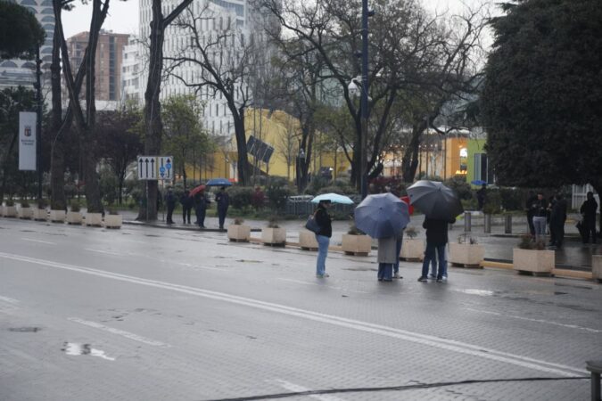 a-ka-me-nerv-shoqeria-shqiptare?