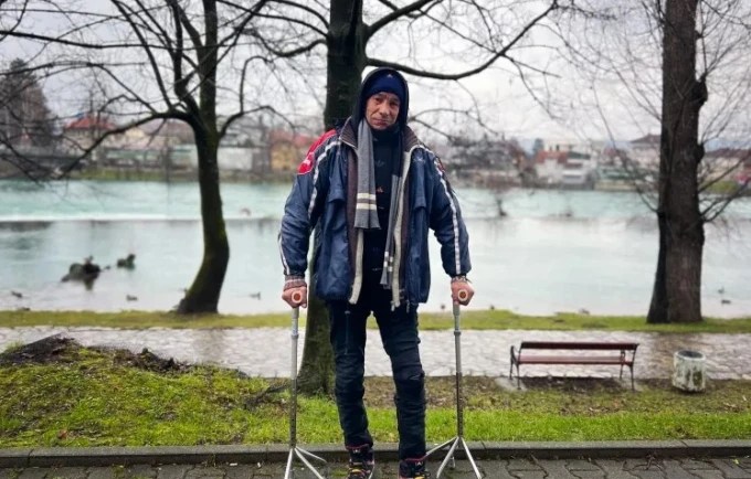 te-sulmuar-e-te-grabitur:-refugjatet-rrefejne-per-abuzimet-ne-kufirin-bosnje-–-kroaci