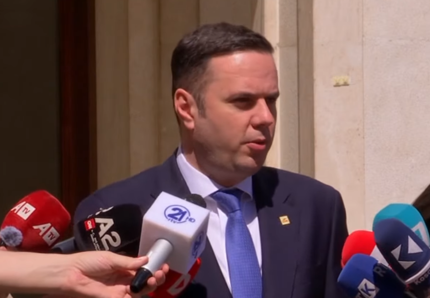 ceshtja-e-presidentit/-abdixhiku-pas-takimit-me-kurtin:-asnje-marreveshje,-kemi-me-pak-se-3-jave-per…
