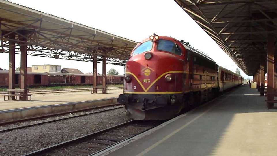 treni-godet-nje-kembesor-ne-dobroshec