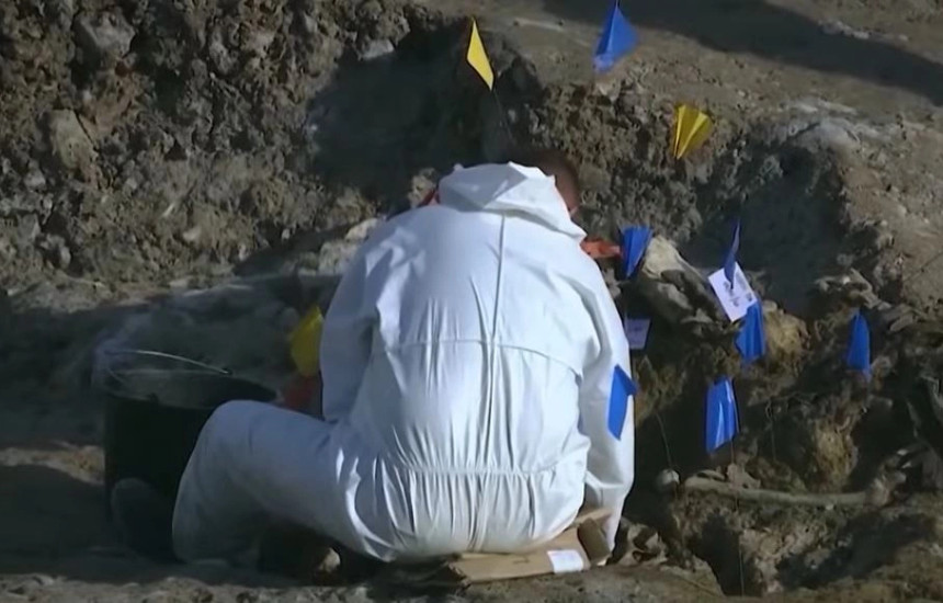 komisioni-ne-hage-po-trajton-15-mostra,-dyshohet-se-u-perkasin-te-zhdukurve-gjate-luftes-ne-kosove