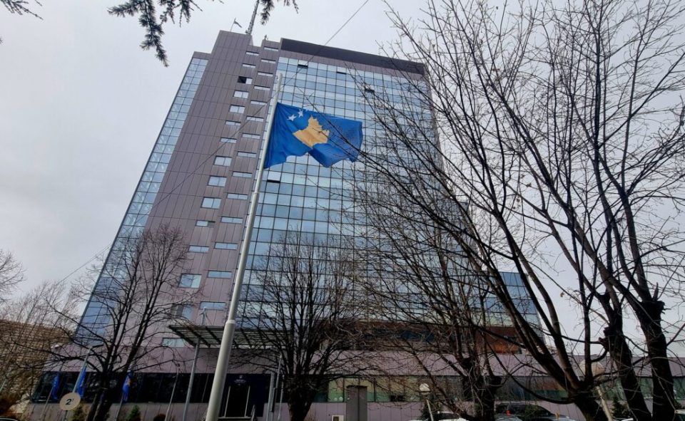 ktheu-misionin-ne-kosove-ne-ambasade,-shba-perkujton-8-prillin-e-2008-es