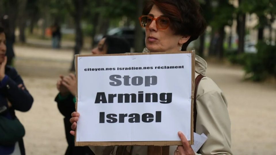 sindikata-franceze-i-ben-thirrje-qeverise-te-ndale-eksportet-e-armeve-drejt-izraelit