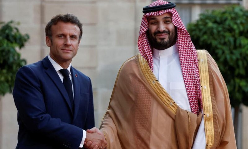 macron-diskuton-per-situaten-ne-lindjen-e-mesme-me-princin-e-arabise-saudite