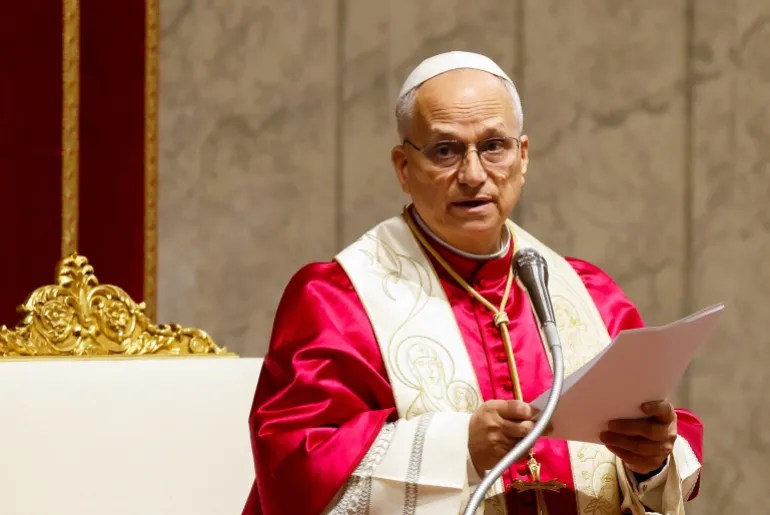 papa-leo-xiv-denon-“iluzionin-e-gjithefuqishmerise”-dhe-ben-thirrje-per-paqe