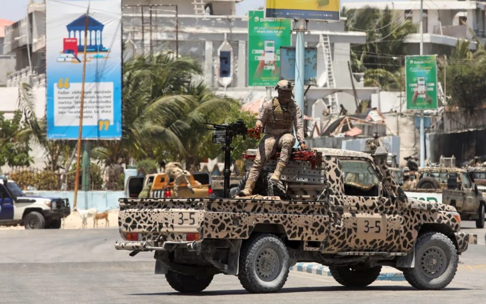 forcat-somaleze-neutralizojne-27-militante-te-al-shabaab-ne-nje-operacion-te-gjere