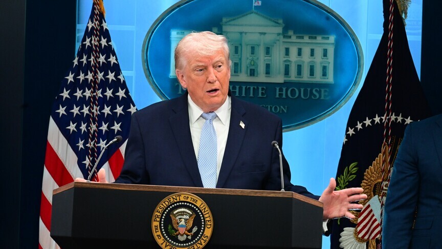 trump-paralajmeron:-nuk-ka-marreveshje-nese-irani-vazhdon-perpjekjet-per-armet-berthamore