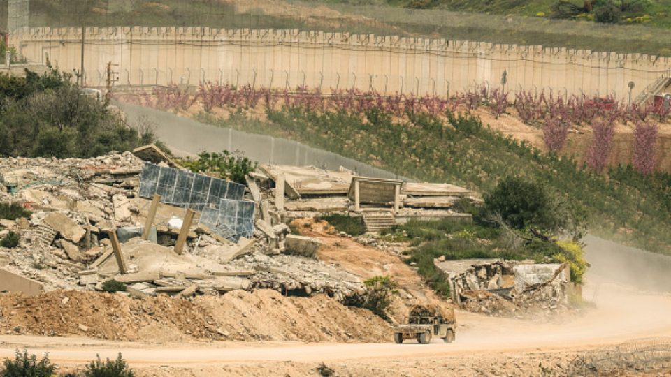 indiference-si-me-gazen:-libani-jugor,-gati-te-shqyhet-nga-qeni-sionist