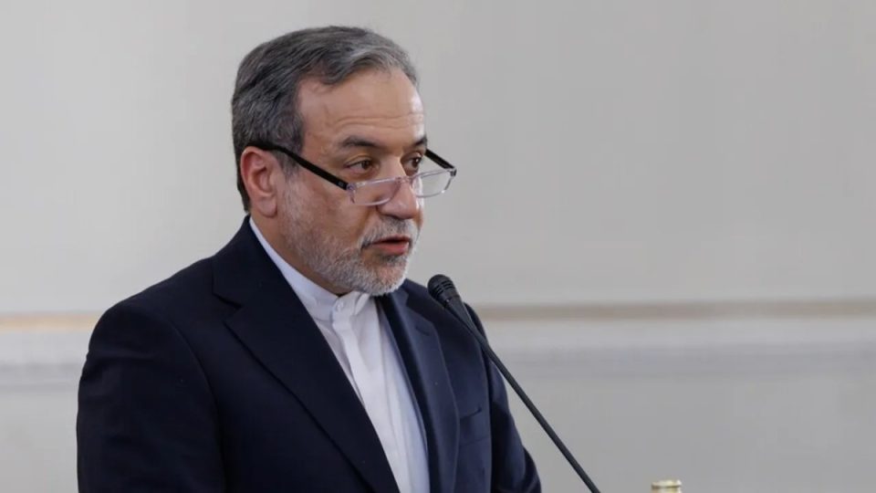 irani:-ngushtica-e-hormuzit-e-hapur-per-te-gjitha-anijet-deri-ne-fund-te-armepushimit-ne-liban