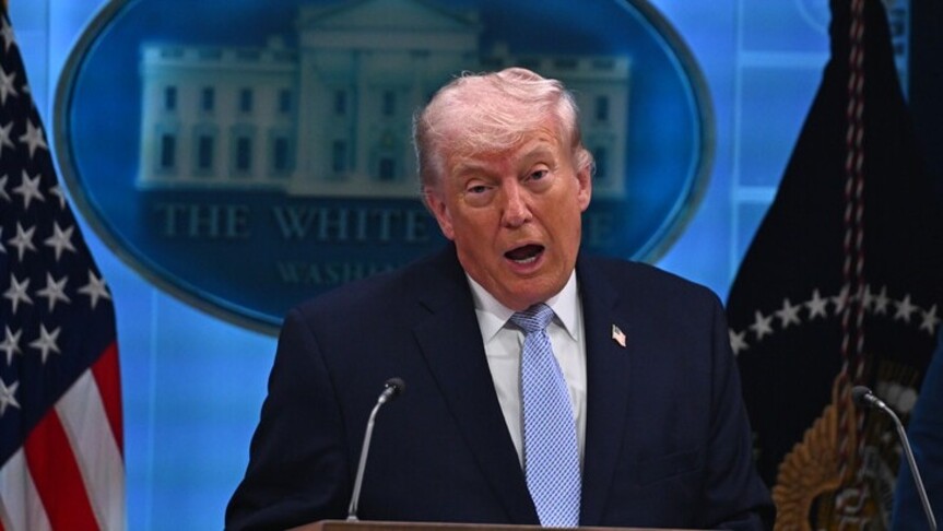 trump-paralajmeron-“agim-te-ri-per-kuben”-pas-“70-vitesh-pritjeje”