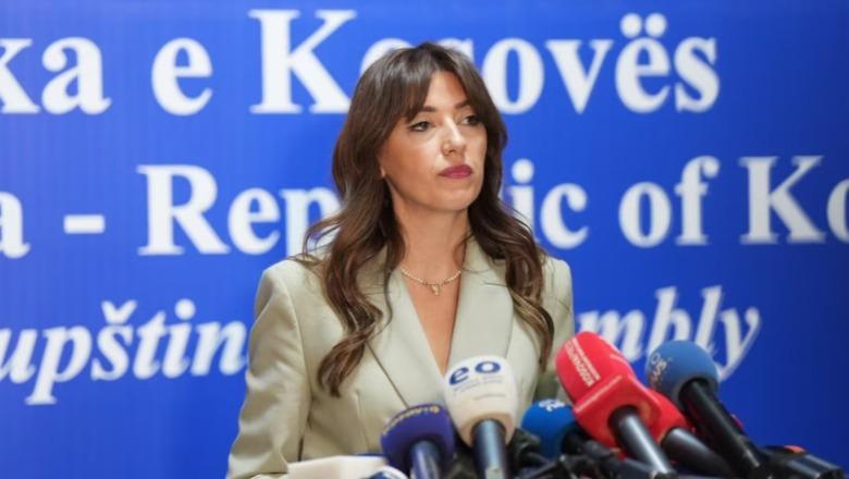 kosova-rrezikon-te-shkoje-ne-zgjedhje-te-jashtezakonshme,-albulena-haxhiu-ben-thirrje-per-konsensus-mes-partive-politike-per-emrin-e-presidentit
