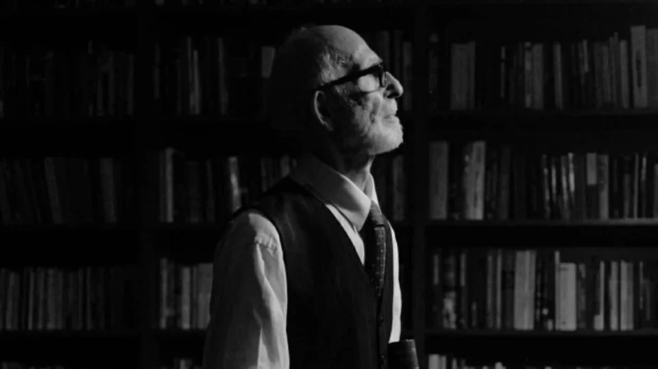 ndarja-nga-jeta-e-akademikut-rexhep-qose,-kuvendi-i-kosoves-mban-1-minute-heshtje