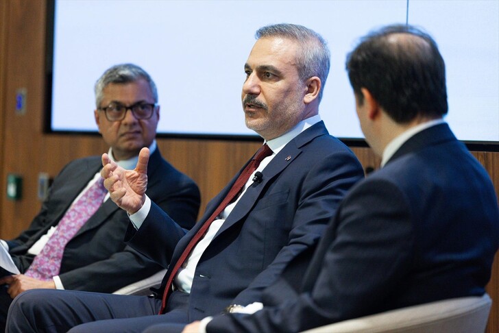 kryediplomati-turk:-izraeli-eshte-bere-“kercenim-i-drejtperdrejte-per-sigurine-globale”,-nevojitet-“reagim-kolektiv”