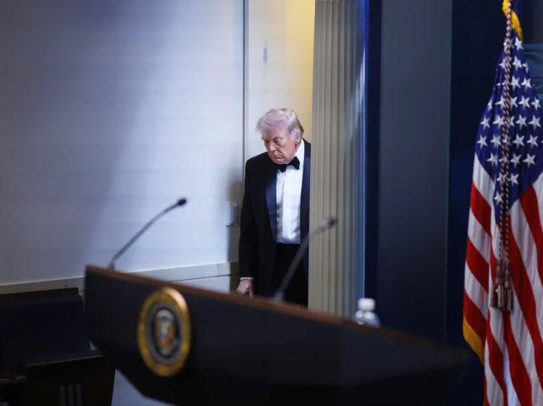 trump-per-incidentin-me-te-shtenat:-i-dyshuari,-nje-person-i-semure!-kishte-shkruar-nje-manifest-“shume-antikristian”