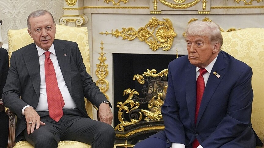 erdogan-bisede-telefonike-me-trumpin,-te-shtenat-ne-darken-e-shtepise-se-bardhe-i-quan-nje-“akt-te-urryer”